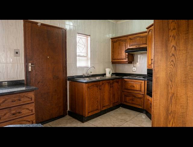 3 BEDROOM HOUSE FOR SALE IN SEBOKENG ZONE 14